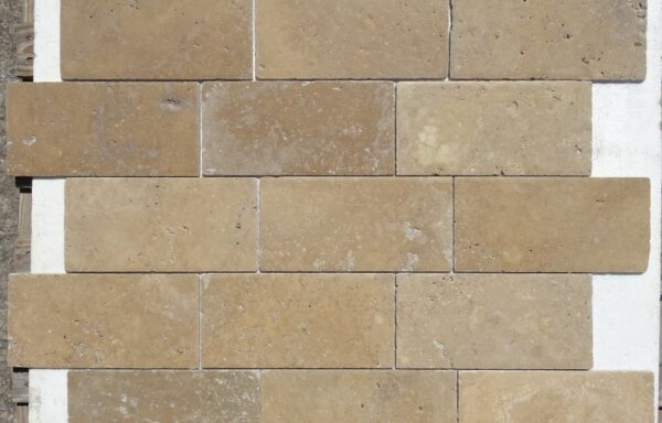 14 mq – Travertino Noce cm 15 x 30,5 x 1