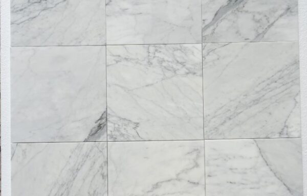 19 mq – Arabescato Altissimo cm 30,5 x 30,5 x 1