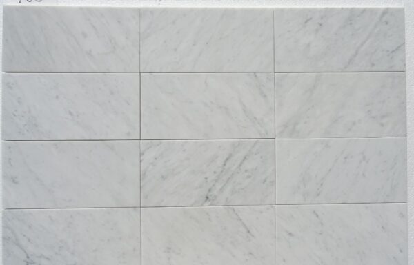 23 mq – Bianco Carrara cm 15 x 30,5 x 1