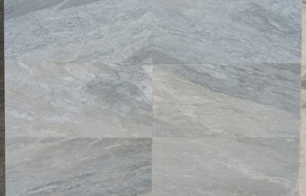 20 mq – Bardiglio Tranbiserra Gold cm 30,5 x 61 x 1 Rif.1014